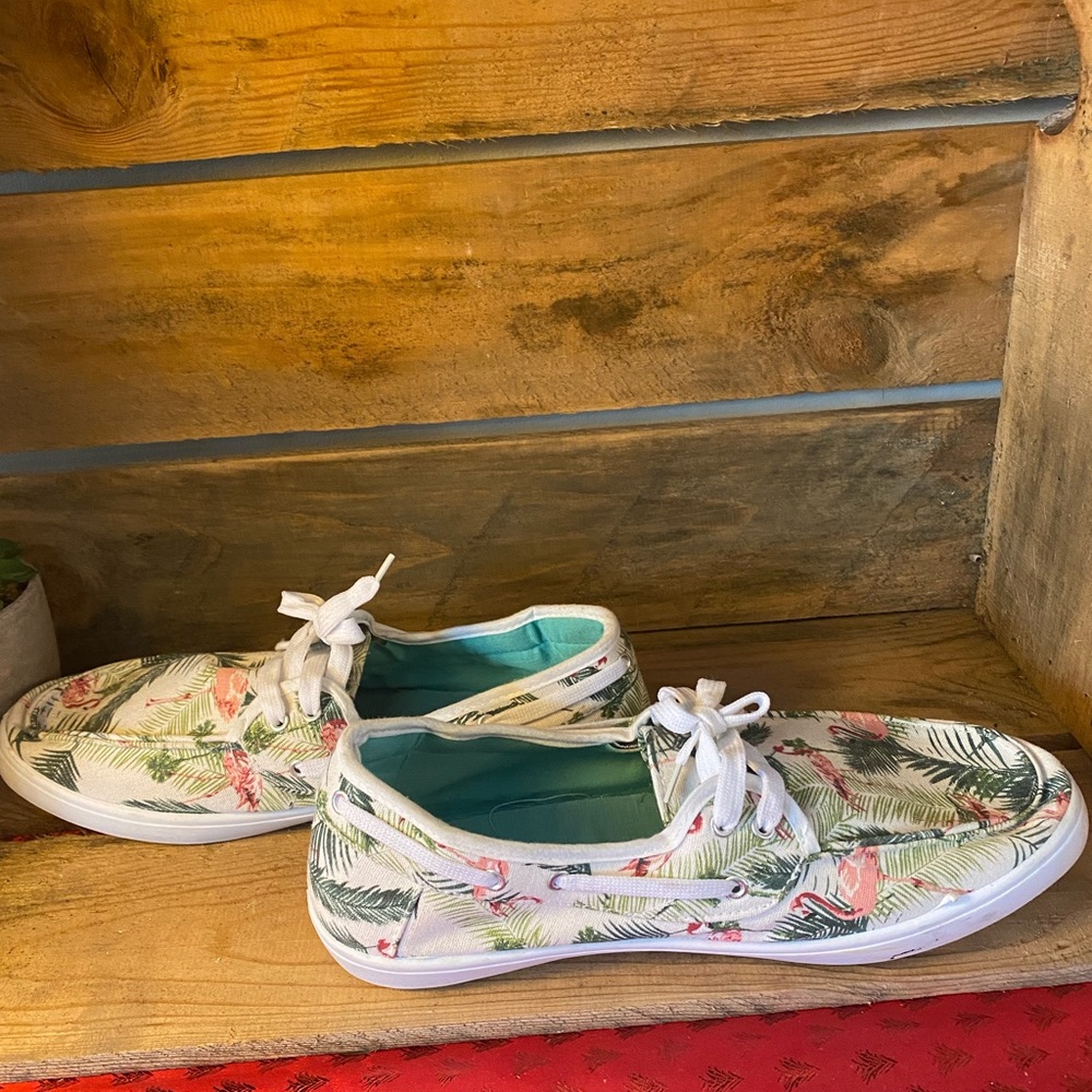 Mens Urban Heritage Canvas sneaker/deck shoes. size 10 - Picture 1 of 7